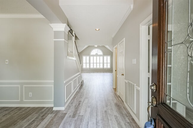 Building Photo - 3223 Pleasant Cove Ct