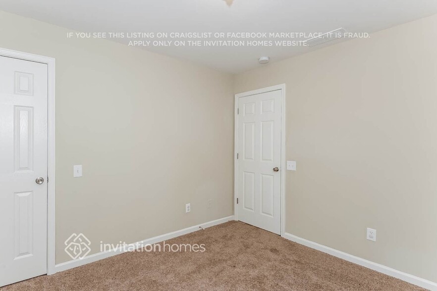 Building Photo - 9117 Lanigan St