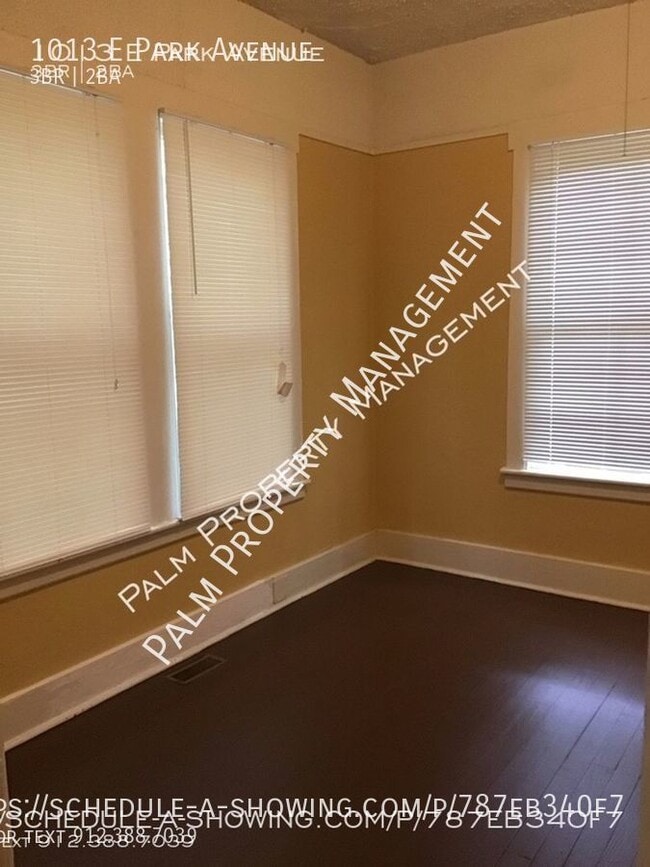 Building Photo - 1013 E Park Ave