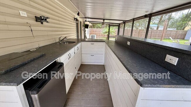 Building Photo - 12955 Julington Ridge Dr E