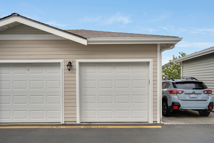 Building Photo - 14915 38th Dr SE