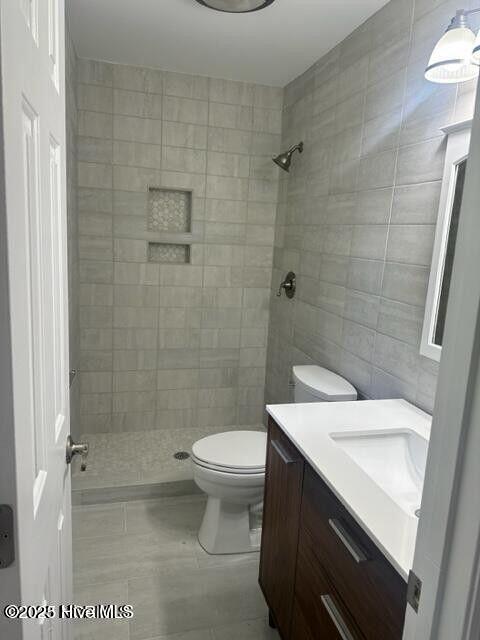 Building Photo - 611 E L Ives Dr
