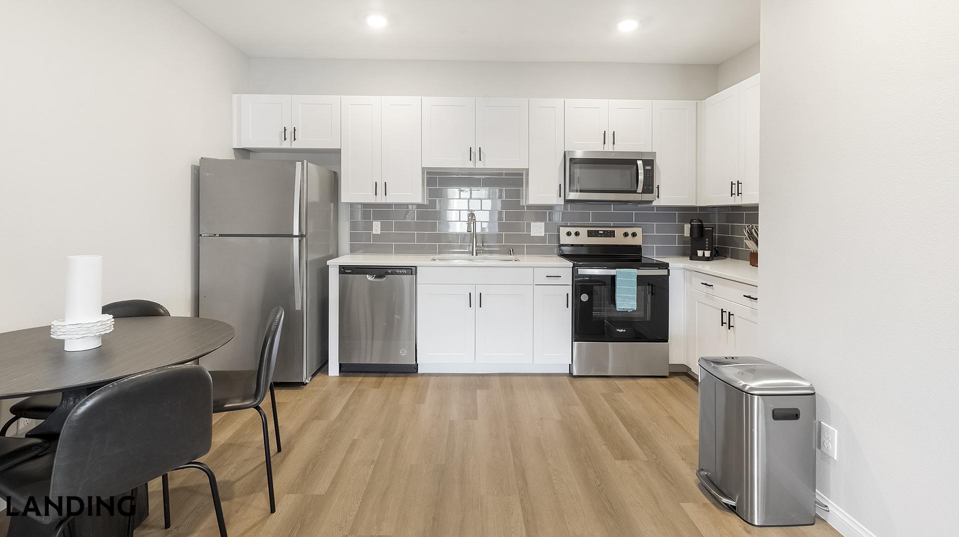 Building Photo - 760 S Boulder Hwy