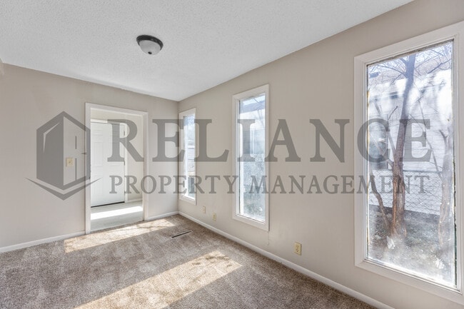 Building Photo - 1334 S Dodge Ave