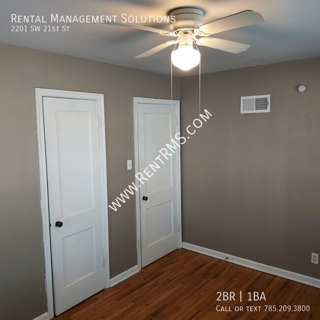 Building Photo - 2201 SW 21st St