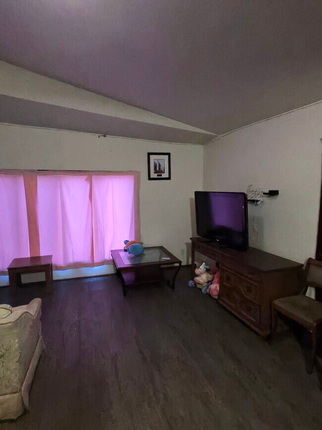 Building Photo - 1204 Washington St