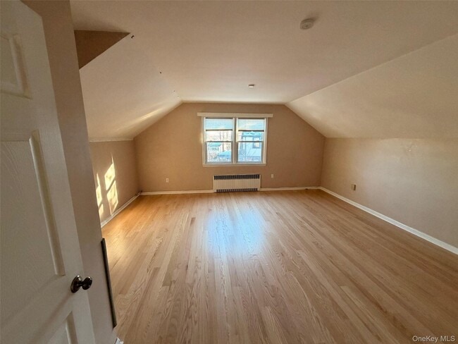 Building Photo - 169 Old Mamaroneck Rd