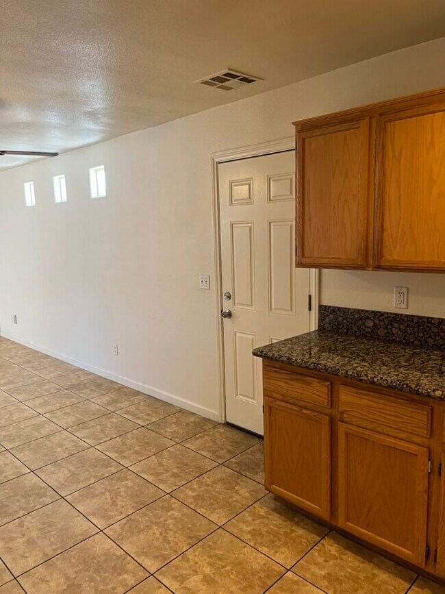 Building Photo - 2275 Windmill Grove Ct