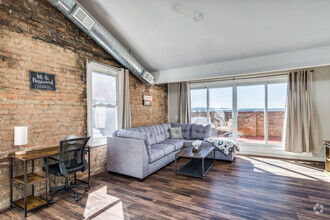 Building Photo - 55 E Clifton Ave