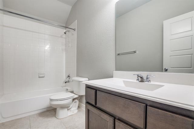 Building Photo - 1613 Spoonbill Dr