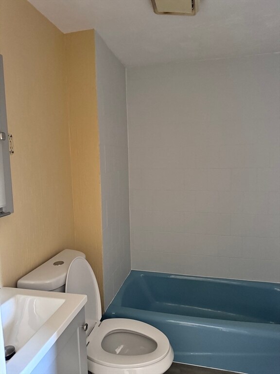 Building Photo - 799 Montello St