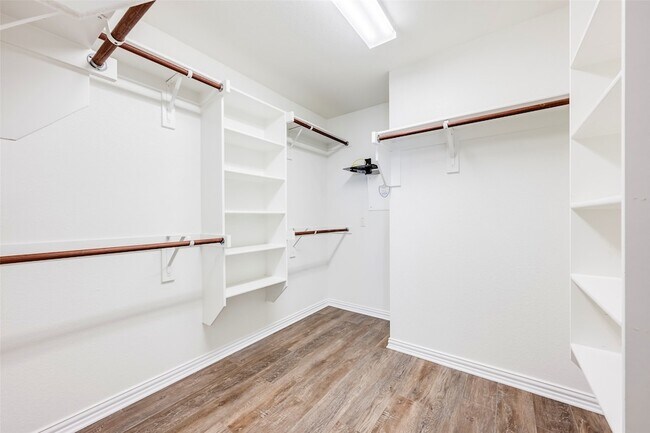Building Photo - 12305 Durango Root Dr
