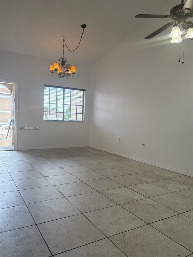 Building Photo - 6425 SW 130th Pl