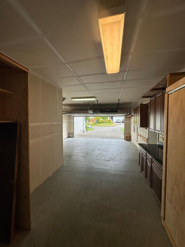 Building Photo - 1319 Foreman Rd