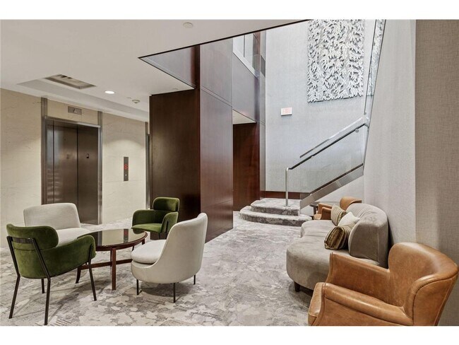 Building Photo - 201 S 11th St