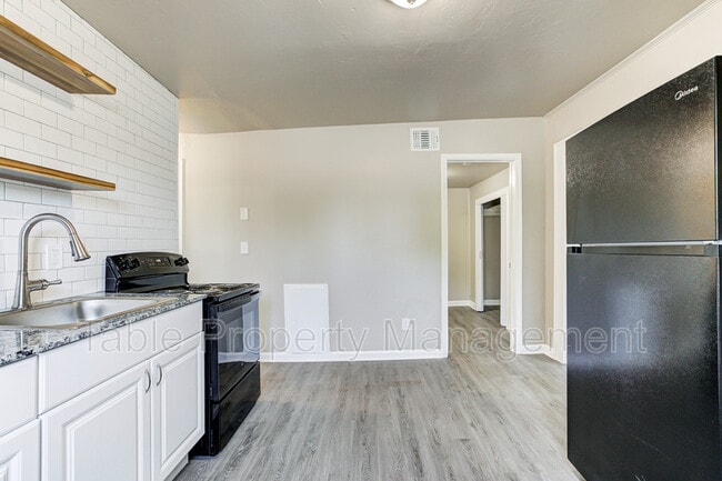 Building Photo - 1919 NW 11th St