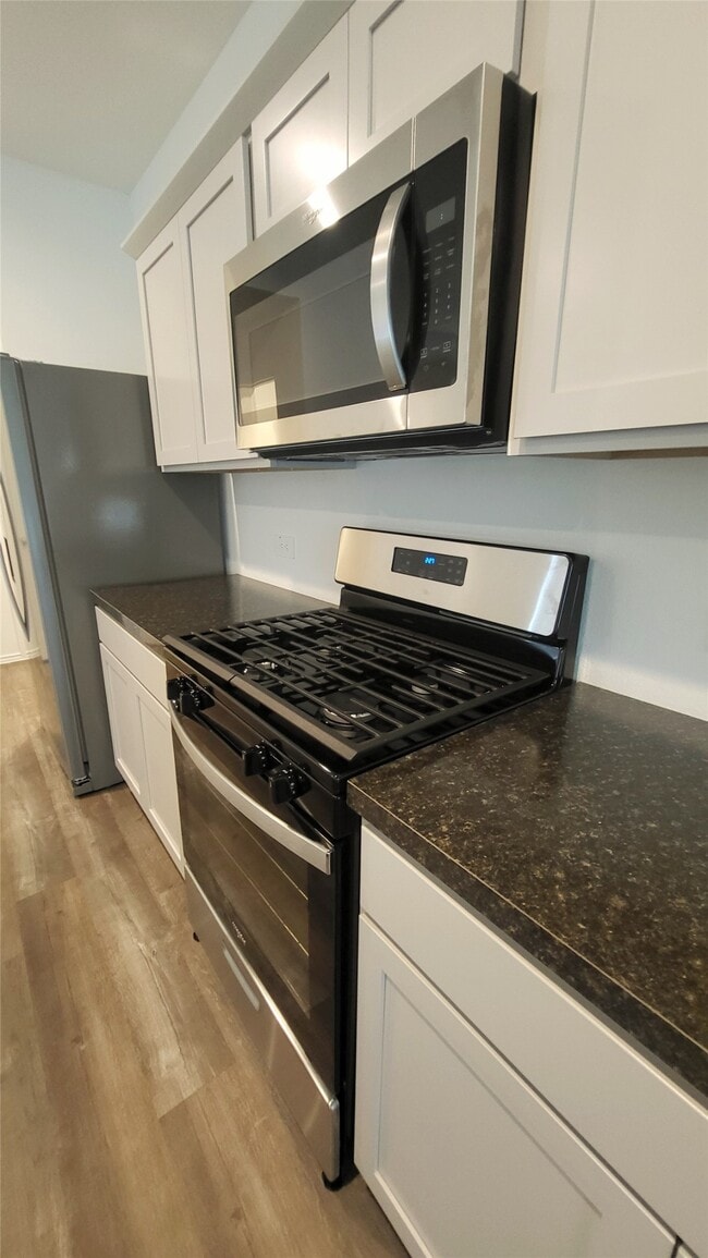 Building Photo - 23835 Sunland Park Ct