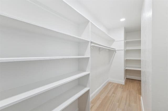 Building Photo - 10541 Berry Knoll Dr