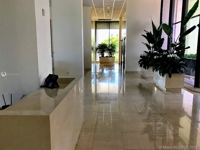 Building Photo - 400 N Flagler Dr