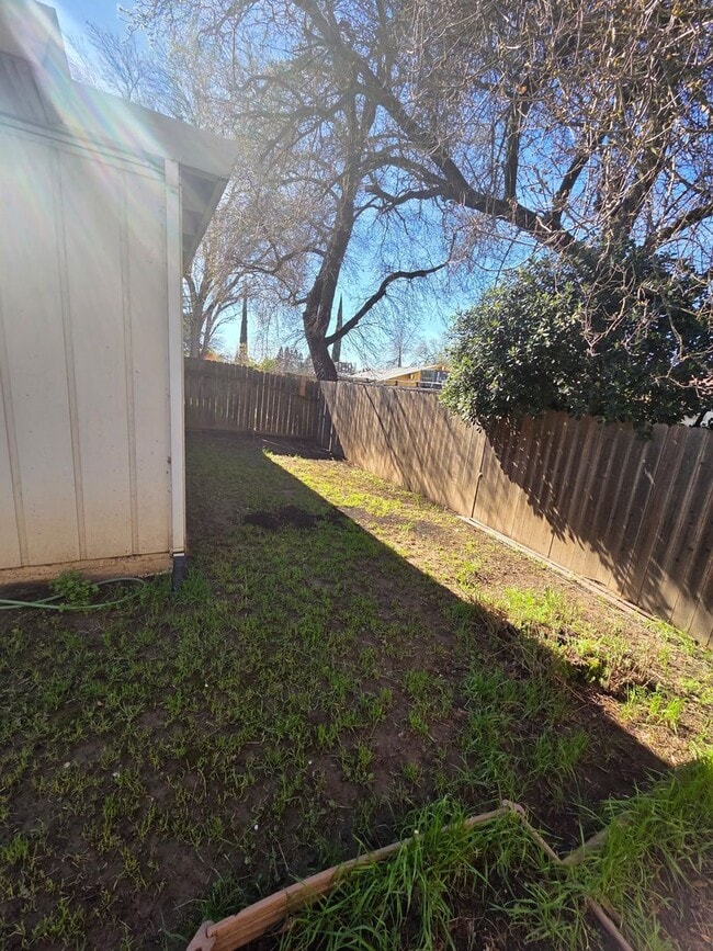 Building Photo - 6404 Denton Way