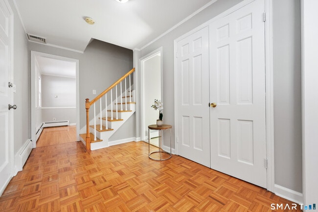 Building Photo - 25 Shelter Rock Rd