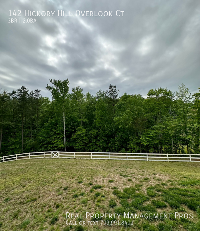 Building Photo - One Level Solar Powered Home in Fredericks...