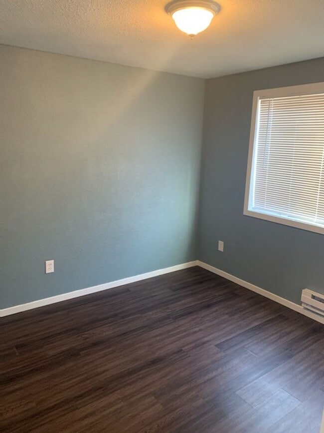 Building Photo - MAKRI*3310