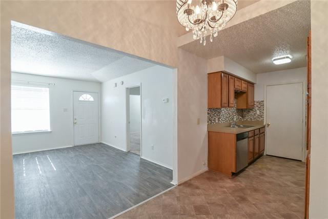 Building Photo - 1045 Cheddar Ct