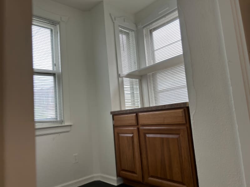 Building Photo - 3841 N Lawndale Ave