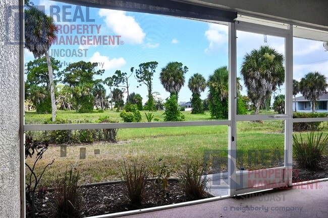 Building Photo - 230 Rotonda Blvd W