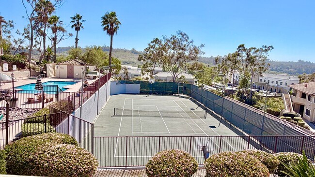 Building Photo - Beautifully Remodeled and Updated Upstairs Condo Unit in the Private & Gated Vista Way Village Co...