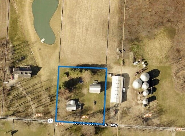 Building Photo - 8914 Woodhaven Rd