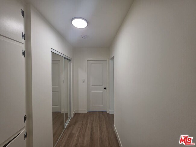 Building Photo - 25226 Loytan St