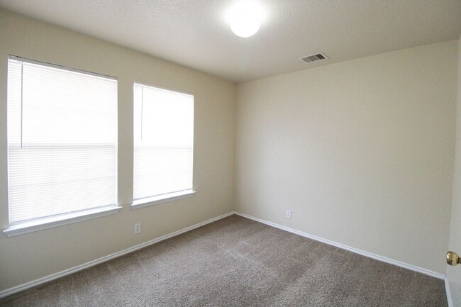 Building Photo - 16122 Branching Oaks