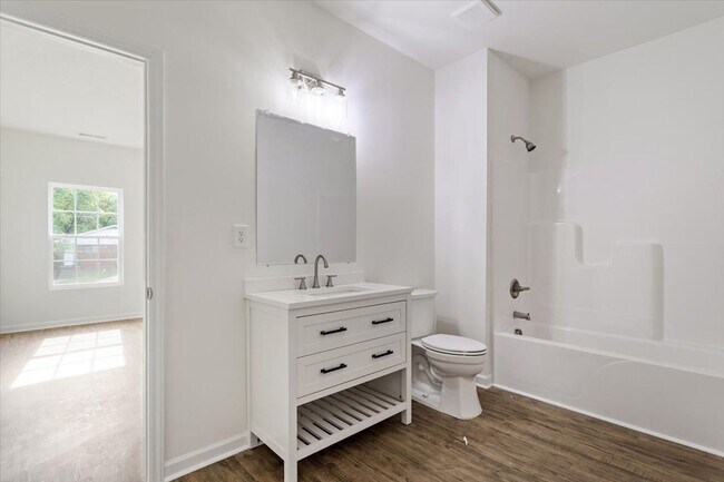 Building Photo - Gorgeous New Construction in Downtown Durham – Move-In Ready!