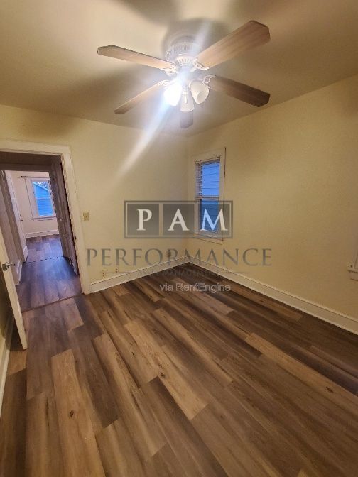 Building Photo - 1114 16th Ave