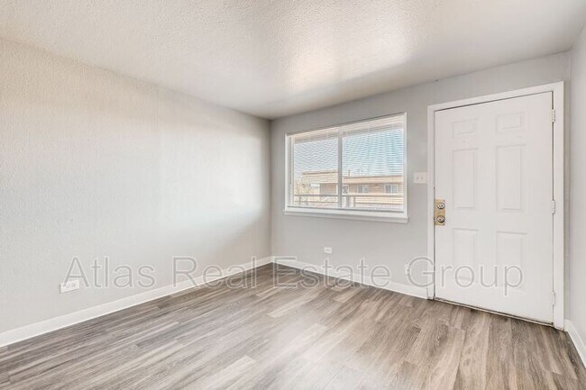 Building Photo - 2550 N Ogden St