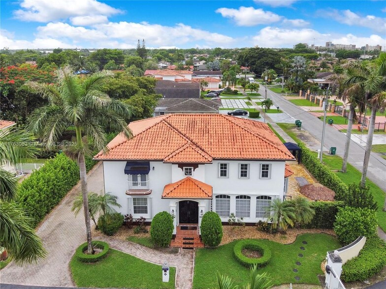 Primary Photo - 3035 SW 115th Ave