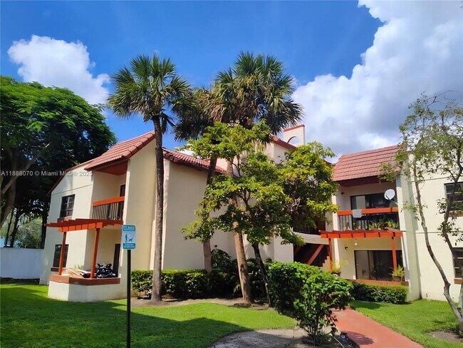 Primary Photo - 8530 SW 149th Ave