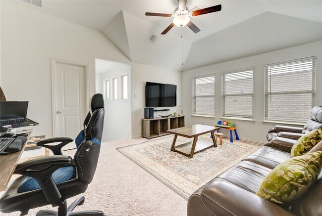 Building Photo - 13026 Sheildaig St