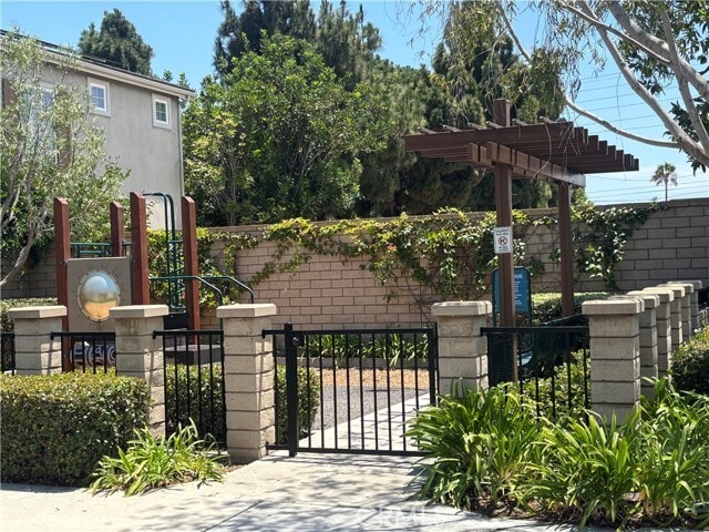 Building Photo - 346 Gulf Stream Way