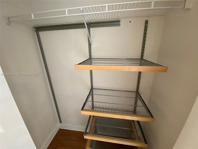 Building Photo - 5600 Collins Ave