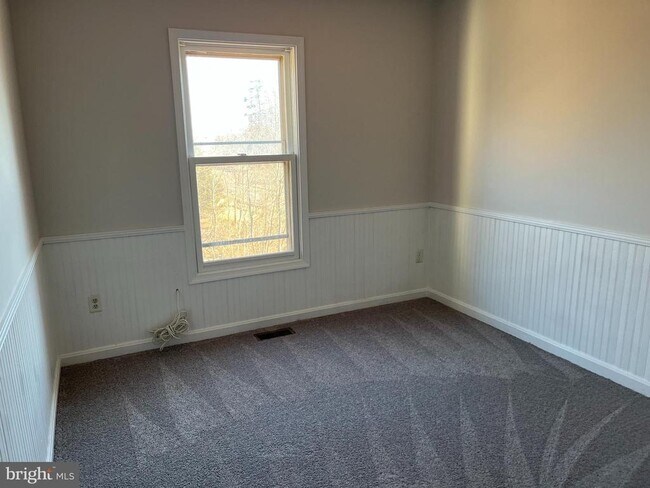 Building Photo - 10503 Greta Lynn Ct