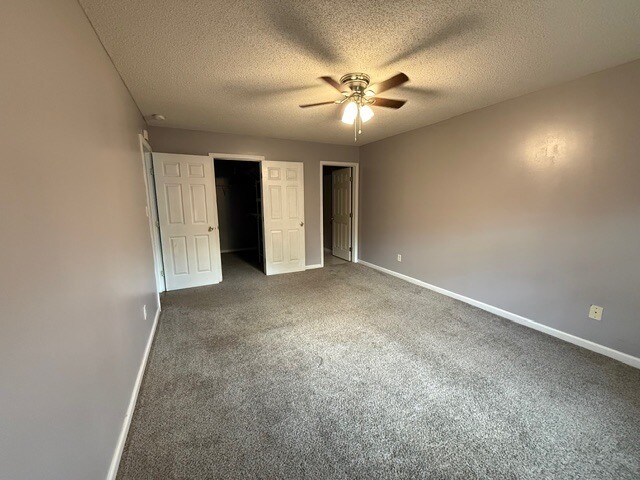 Building Photo - 1021 Old Marks Dr