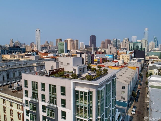 Building Photo - 588 Minna St