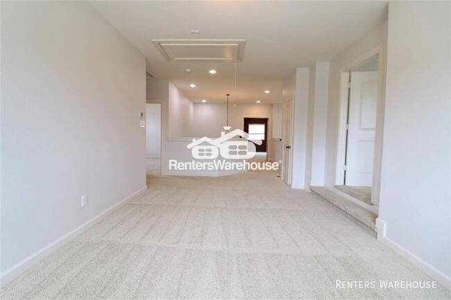 Building Photo - 2902 Iris Gable Ct