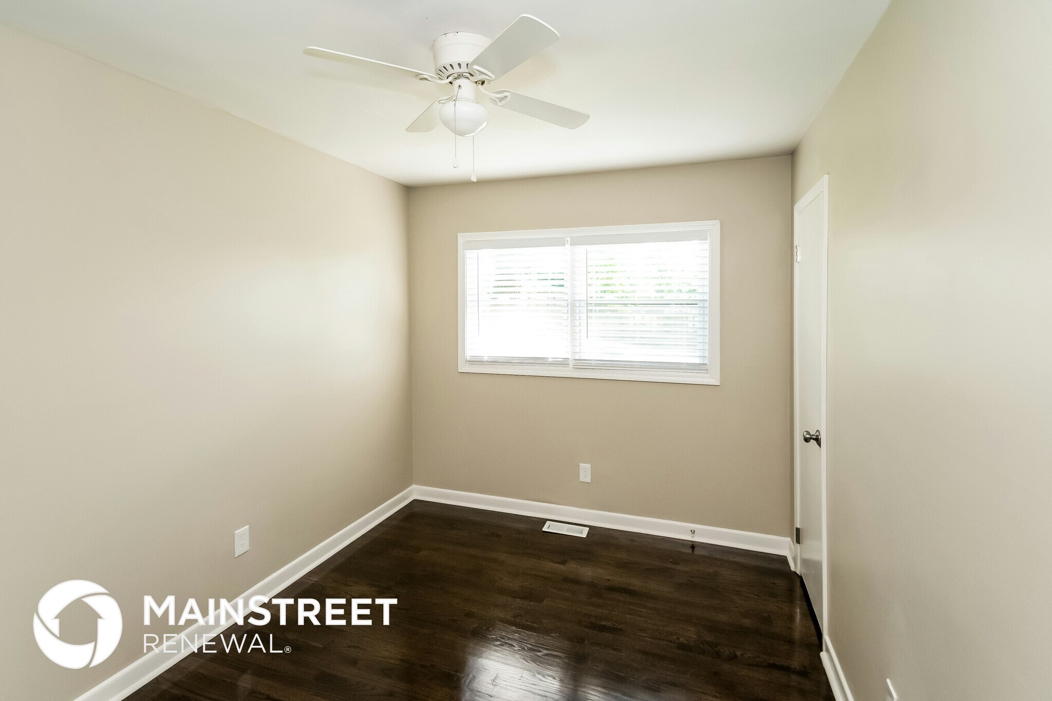 Building Photo - 1809 Doman Cir