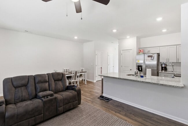 Building Photo - 1010 Bayard Wootten Way