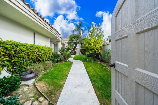 Building Photo - 79880 Pecan Valley