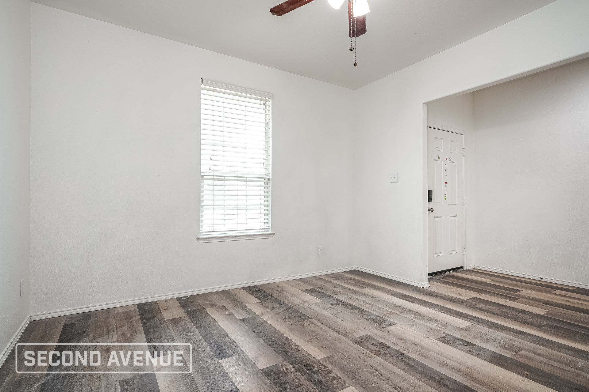 Building Photo - 1420 Abby Creek Dr